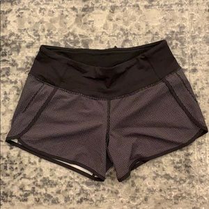 Lululemon short